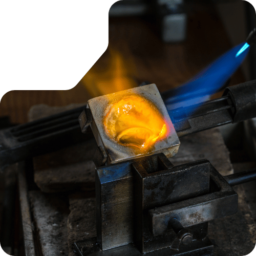 تصنيع قطع الغيار وصب المعادن